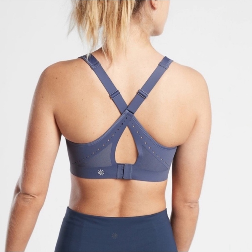 ATHLETA Phenomena Women’s Sports Bra - Medieval Violet